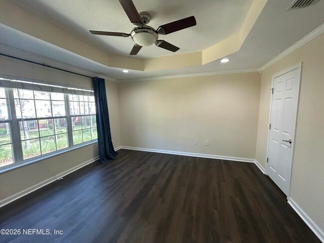 Building Photo - 4233 Clybourne Ln