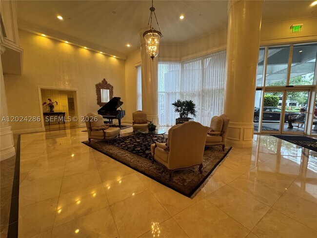 Building Photo - 3530 Mystic Pointe Dr