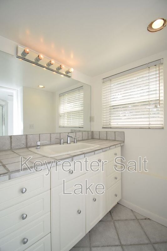 Building Photo - 4754 Idlewild Rd