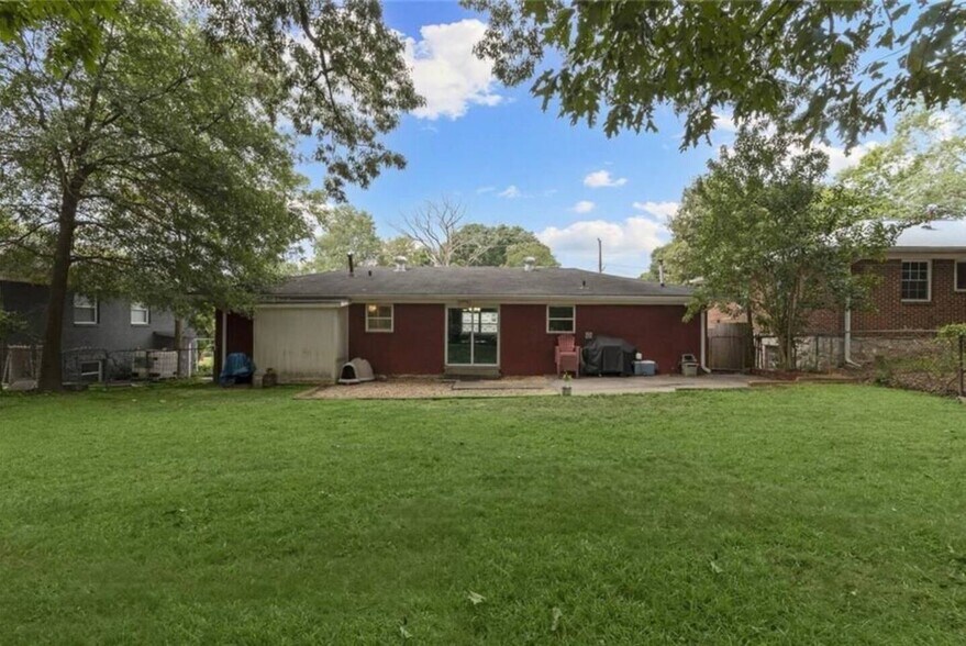 Backyard - 1524 Woodland Cir SE