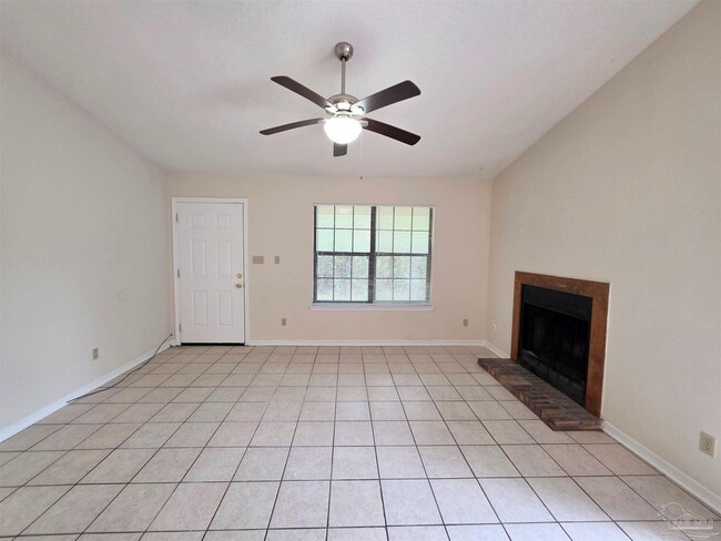 Building Photo - 1440 N 61st Ave