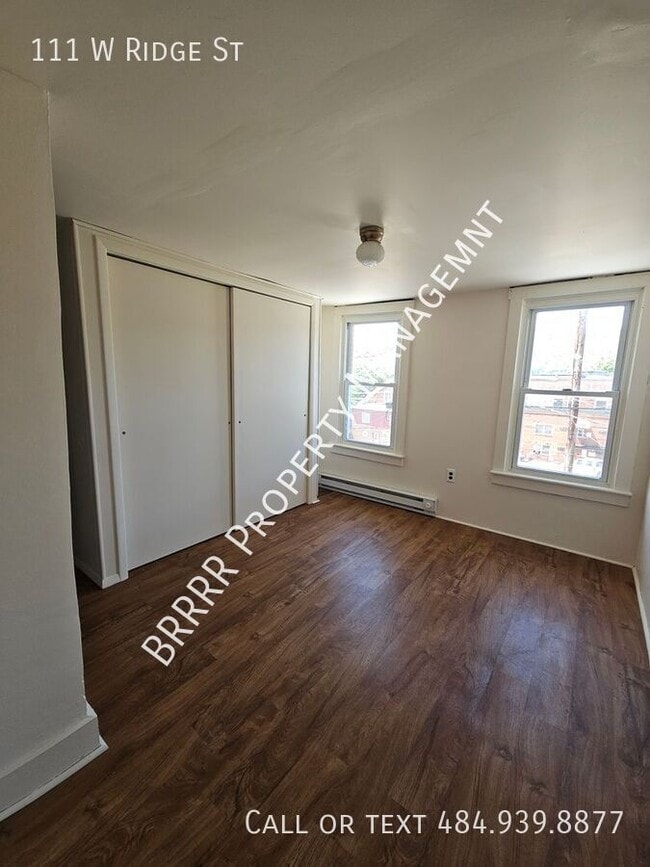Building Photo - 111 W Ridge St