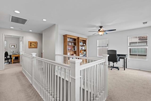 Building Photo - 958 Avalon Way