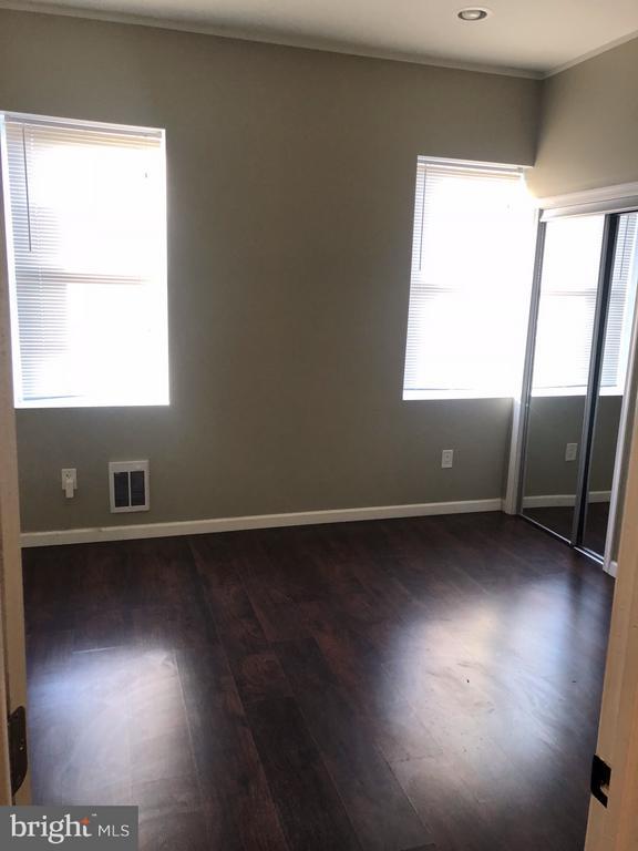 Building Photo - 2943 D St