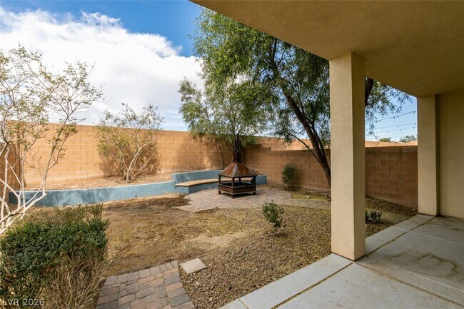 Building Photo - 228 Frapuccino Ave