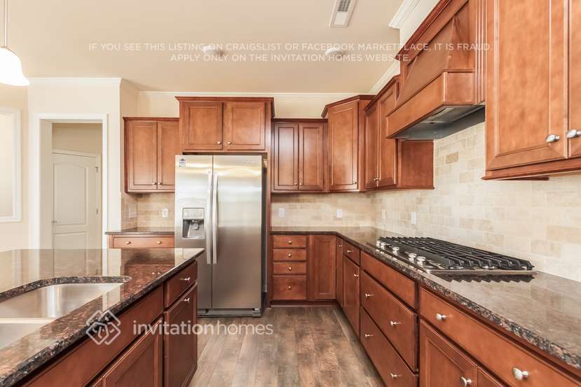 Building Photo - 12828 Stella Belle Dr