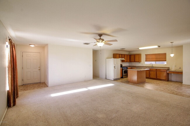 Building Photo - 6222 S Sun View Way