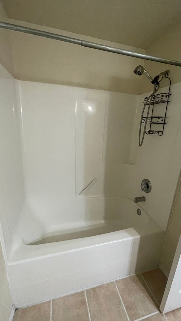 Building Photo - 2 Story Home in Clearwood Community