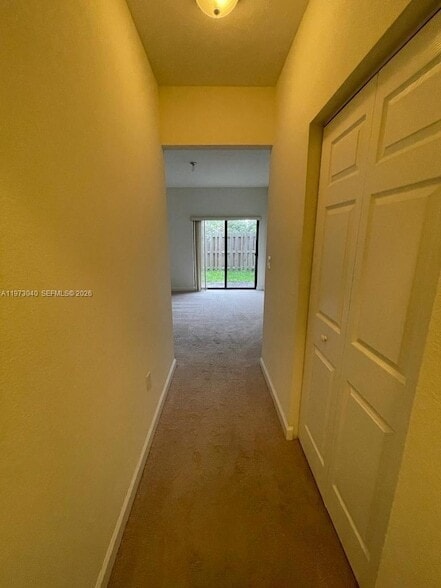 Building Photo - 10600 NW 88th St