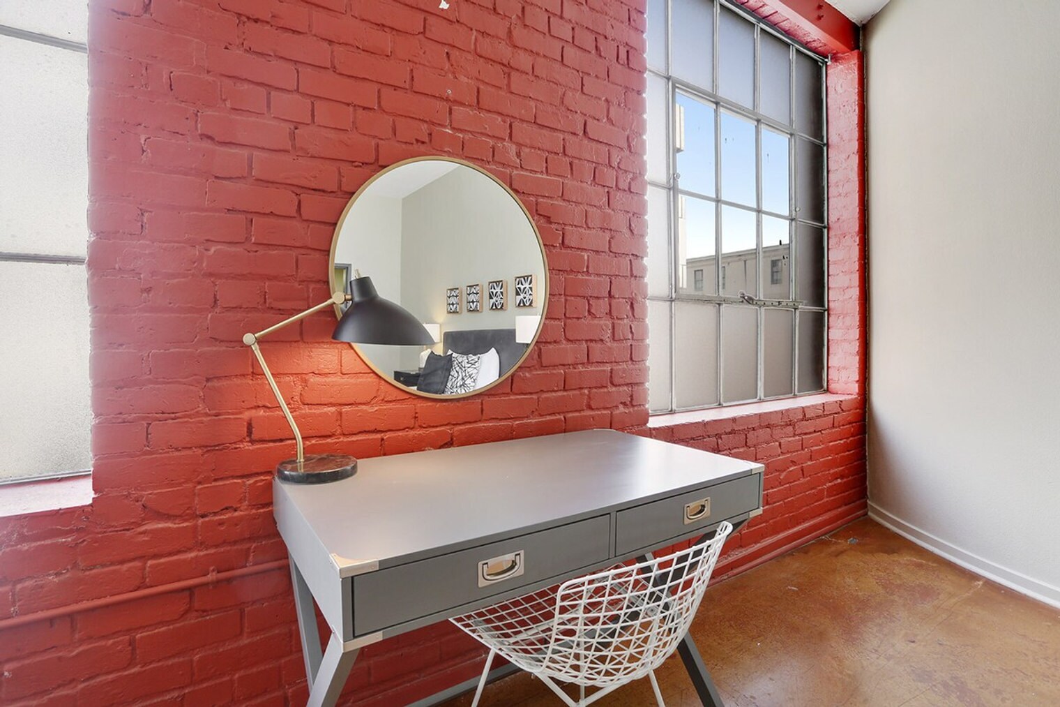 Building Photo - 1039 Constance St