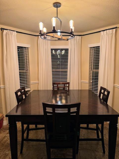 Building Photo - 220 Derek Ln