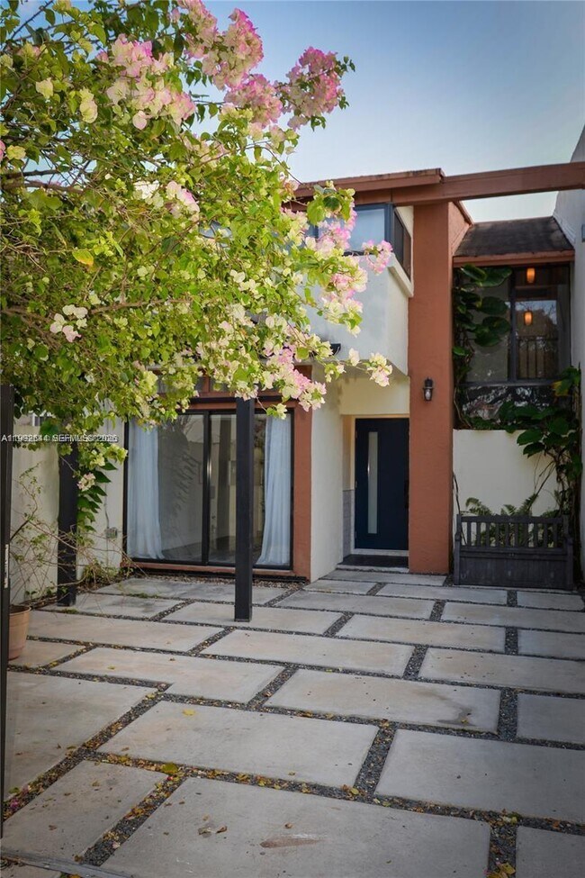 Building Photo - 7849 SW 103rd Pl