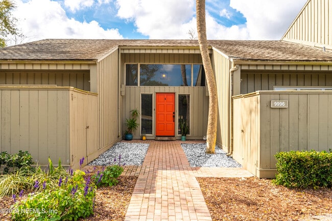 Primary Photo - 9996 Sawgrass Dr E