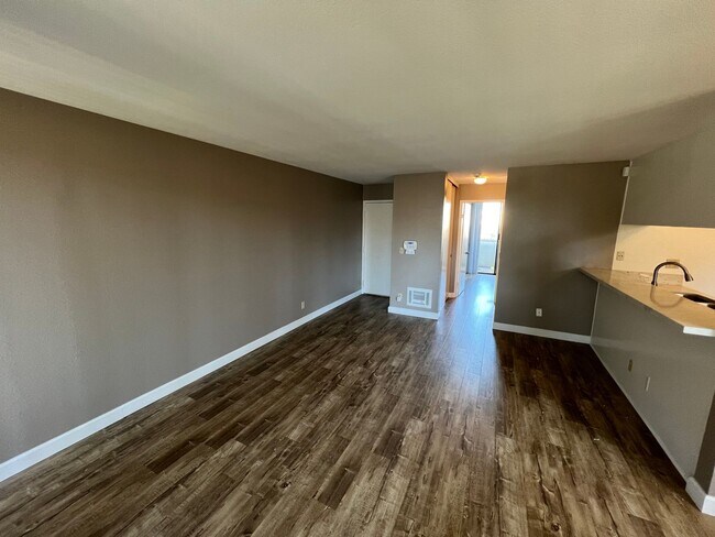 Building Photo - 6204 Agee St