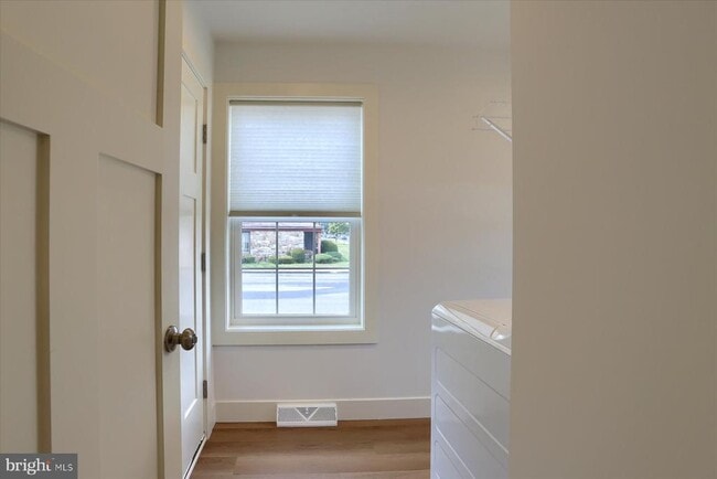 Building Photo - 45 N Penn St