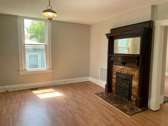 Building Photo - Spacious Home in Federal Hill