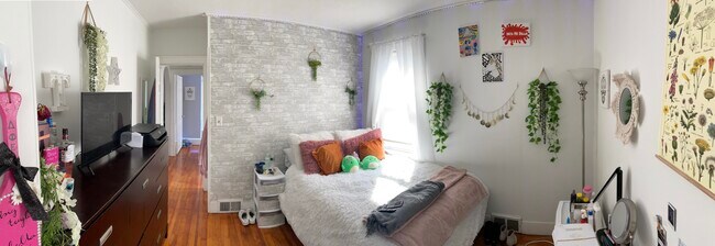 Building Photo - 48 Central Ave