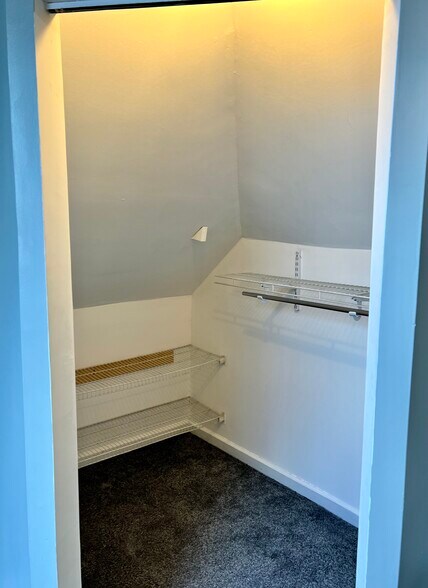 glimpse into 3rd bedroom closet - 454 Forest St
