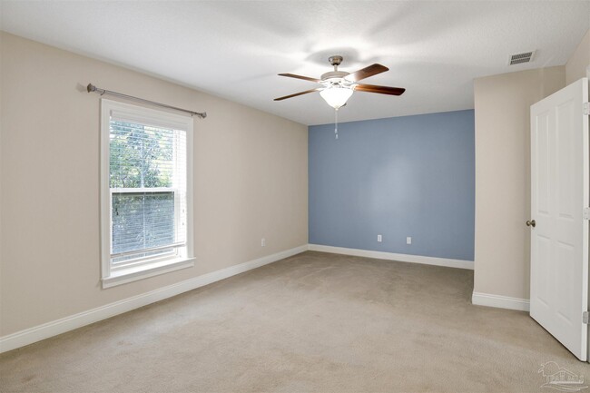 Building Photo - 10692 Squall Line Rd