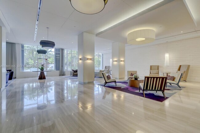 Building Photo - 100 Bayview Dr