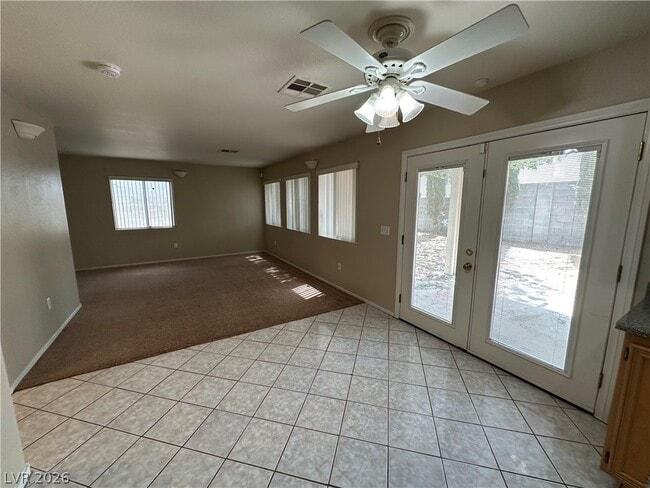 Building Photo - 9925 Ranch Hand Ave