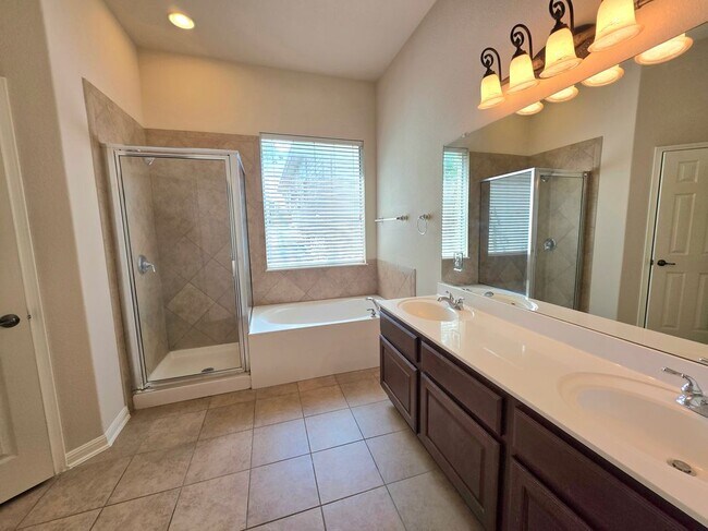 Building Photo - 2215 Conway Cove