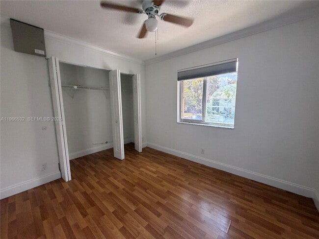 Building Photo - 104 Gardens Dr