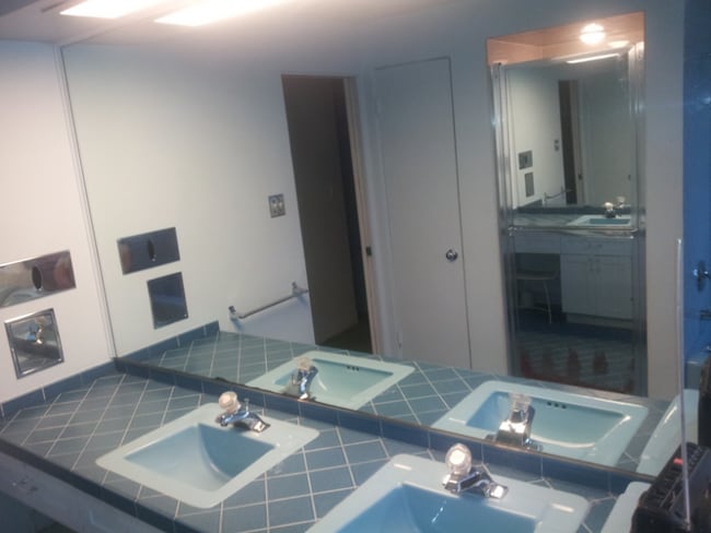 Building Photo - 3746 Fairview Ave