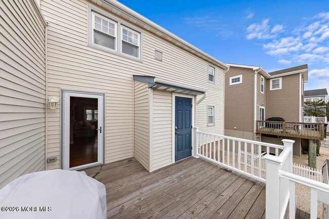 Building Photo - 26 W Oceanview Dr