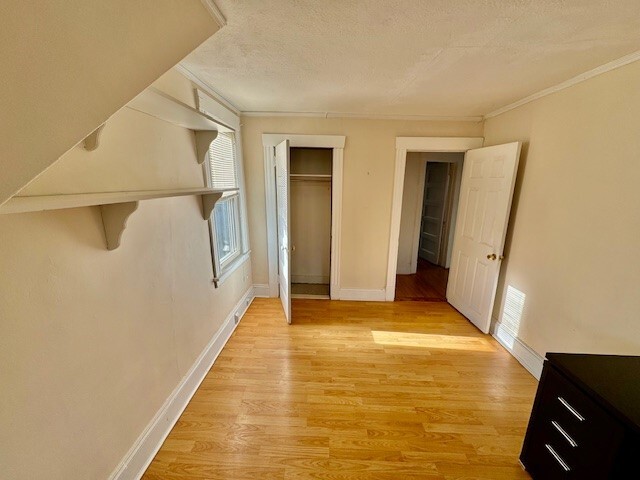 Building Photo - 51 Nesbit Ave