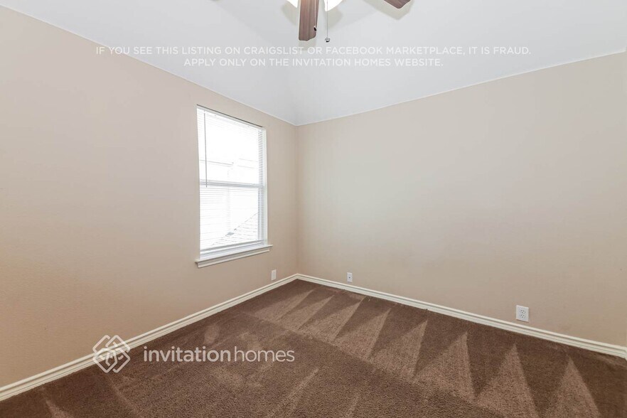 Building Photo - 7434 Saddlehorn Dr