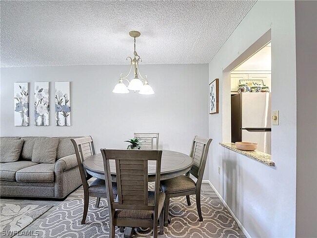 Building Photo - 200 Turtle Lake Ct