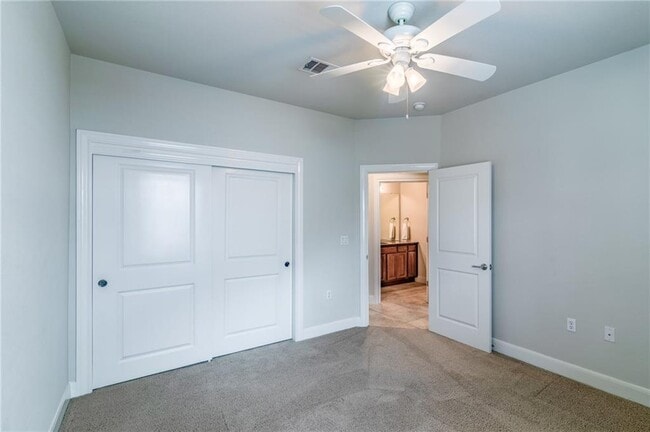 Building Photo - 112 Bee Creek Ct