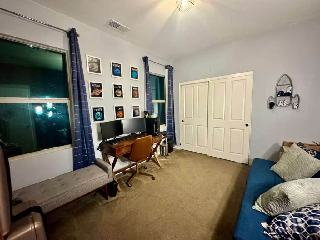 Building Photo - 1042 Sea Glass Way