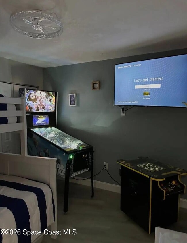 Building Photo - 4850 Ocean Beach Blvd