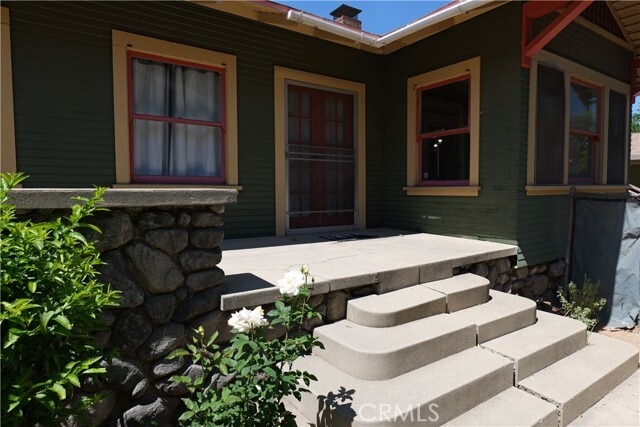 Building Photo - 115 E Jefferson Ave