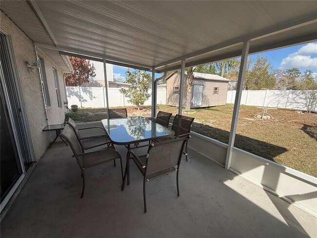 Building Photo - 1905 Myakka Ct