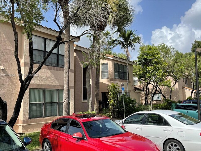 Building Photo - 2826 S University Dr