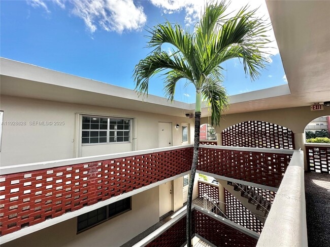 Building Photo - 2301 NE 14th Street Causeway