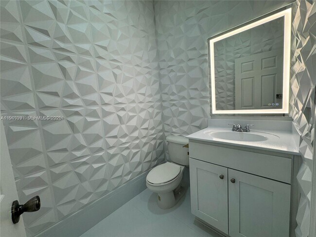 Building Photo - 10012 NW 7th St