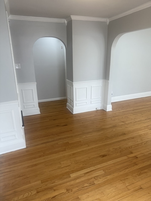 Building Photo - 14 Woodside Ave