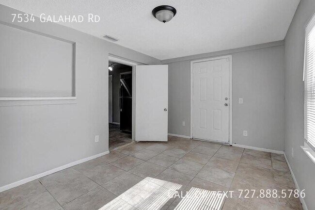 Building Photo - 7534 Galahad Rd