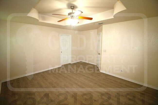 Building Photo - 602 Aries Ave