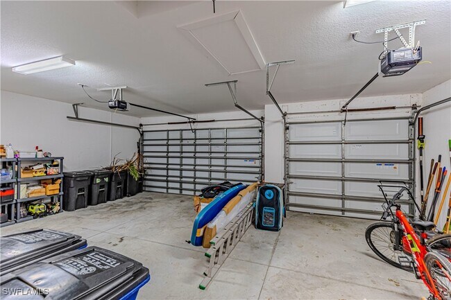 Building Photo - 27180 Williams Rd