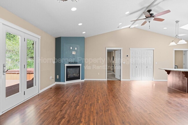 Building Photo - 6929 N Country Homes Blvd