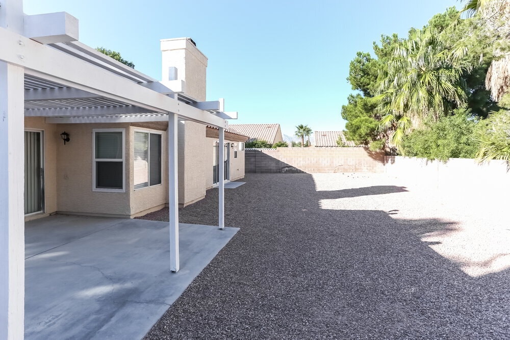 Building Photo - 4401 La Reina Cir