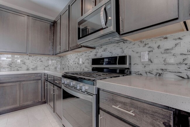 Building Photo - Stylish 3-Bed Home with Loft & EV Charger in Skye Canyon