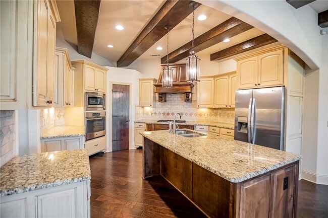 Building Photo - 4605 Willowridge Way