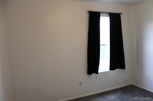 Building Photo - 367 Kitfield View