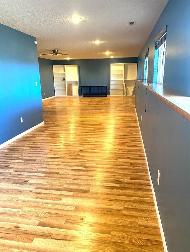 Building Photo - 4811 E Willow Point Ct